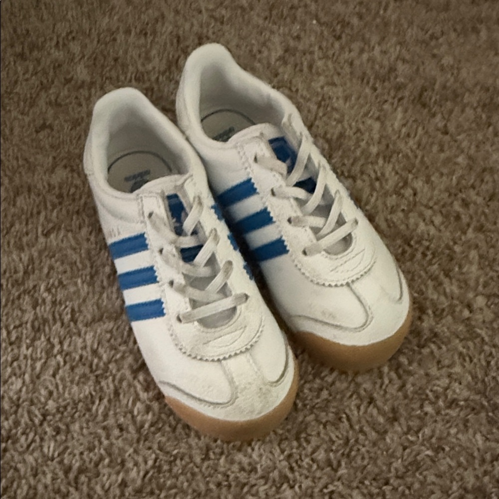 Adidas Kids White and Blue Sneakers with Tan Soles